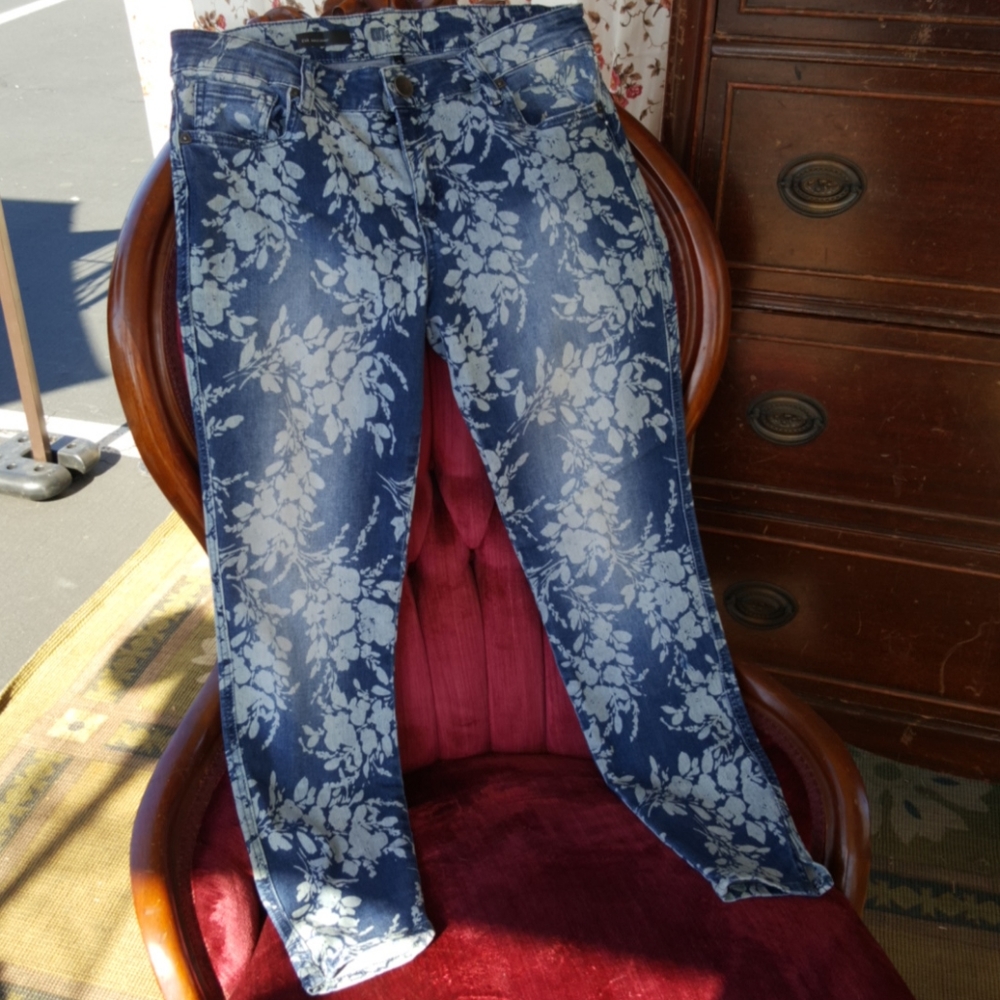 A pair of Kut from the Kloth Jeans